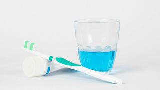 運動後のマウスウォッシュはNG？口内フローラと血圧が関係しているらしい