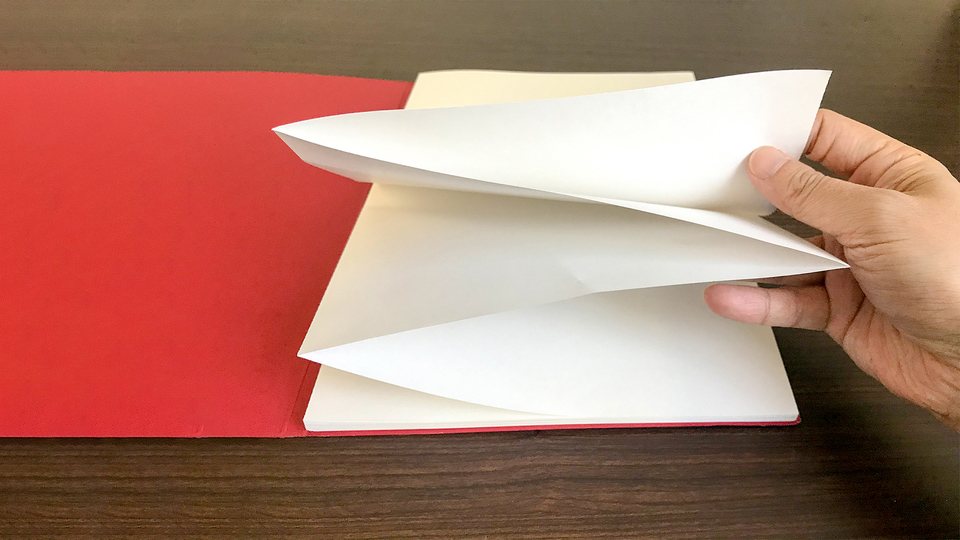 思考をとめずに、アイデアを連続して書き込める“ジャバラ型”ノート【今日のライフハックツール】