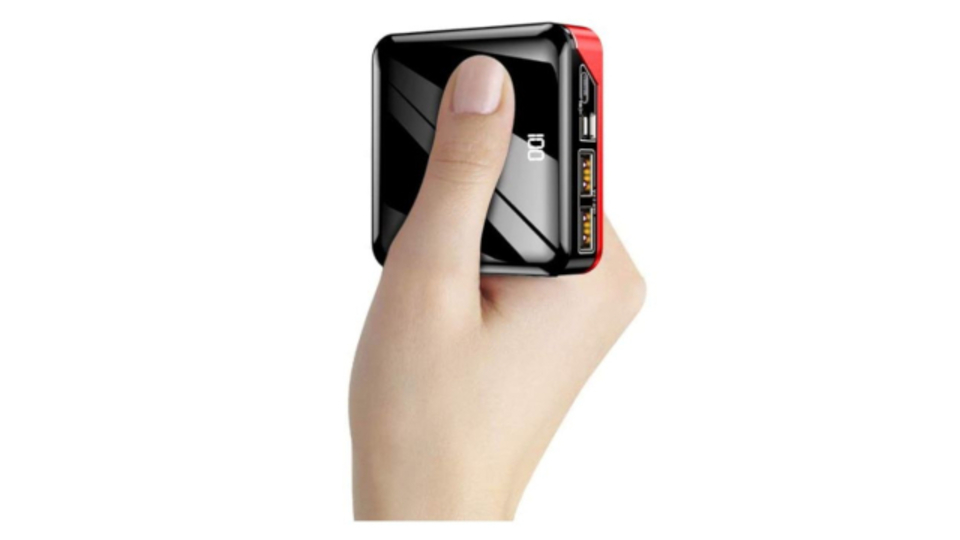 【本日のセール情報】Amazonタイムセールで、1000円台のType-C&Lightning&Micro対応・超小型モバイルバッテリーや3000円台のツインバード・ハンディアイロン&スチーマーがお買い得に