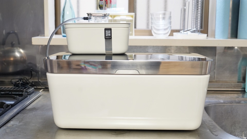 食品がずっと長持ちに!?次世代型真空パック機「Vacuvita」を使ってみた
