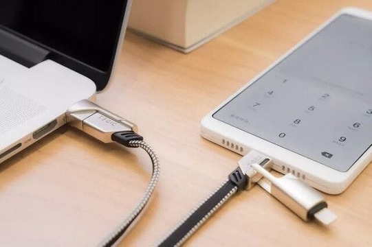 スマホを急速充電! 4in1充電ケーブル「TEGIC 3.0」のキャンペーンが間もなく終了