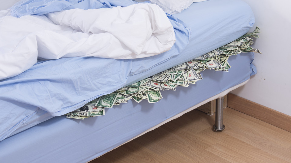 旅行中に現金を賢く隠す4つのアイデア