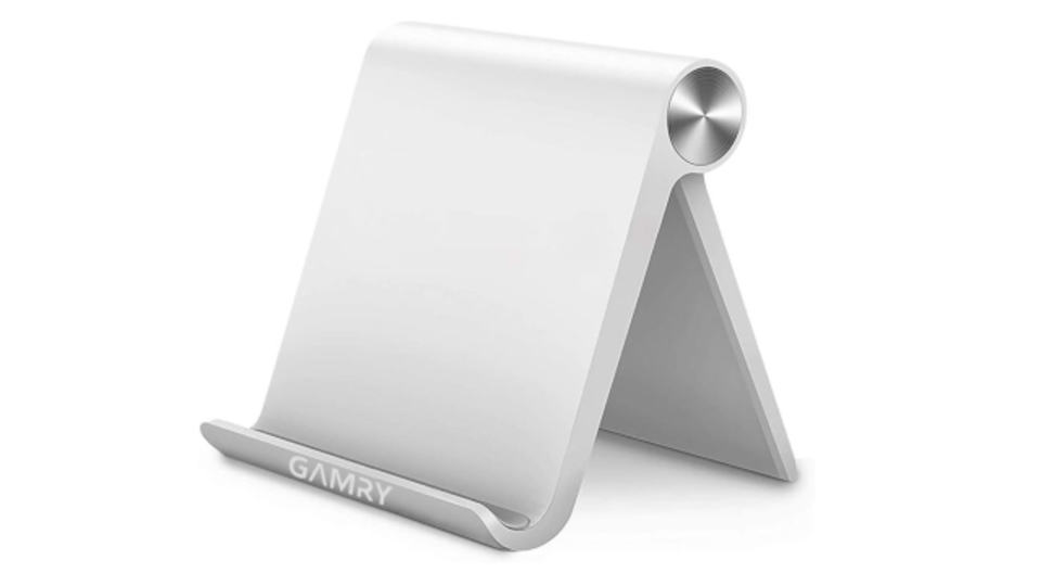 【本日のセール情報】Amazonタイムセールで、1000円台の小さくたためるスマホ&タブレットスタンドや900円台の伸縮性が高く大容量&コンパクトなランニングポーチがお買い得に