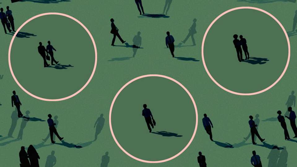 状況が悪化する中、なぜ人は外出してしまうのか?