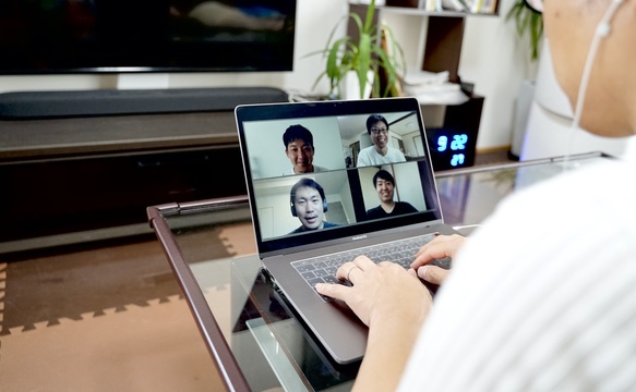 ヒゲ剃りのニューノーマル。朝1回で夕方まで肌をすべすべにする方法とは？