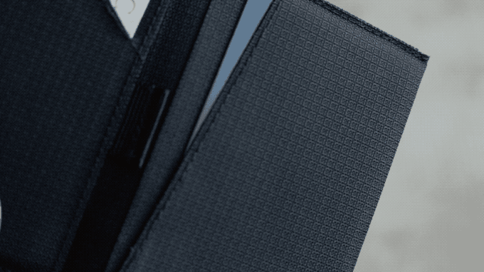 QRX_bifold_wallet_water