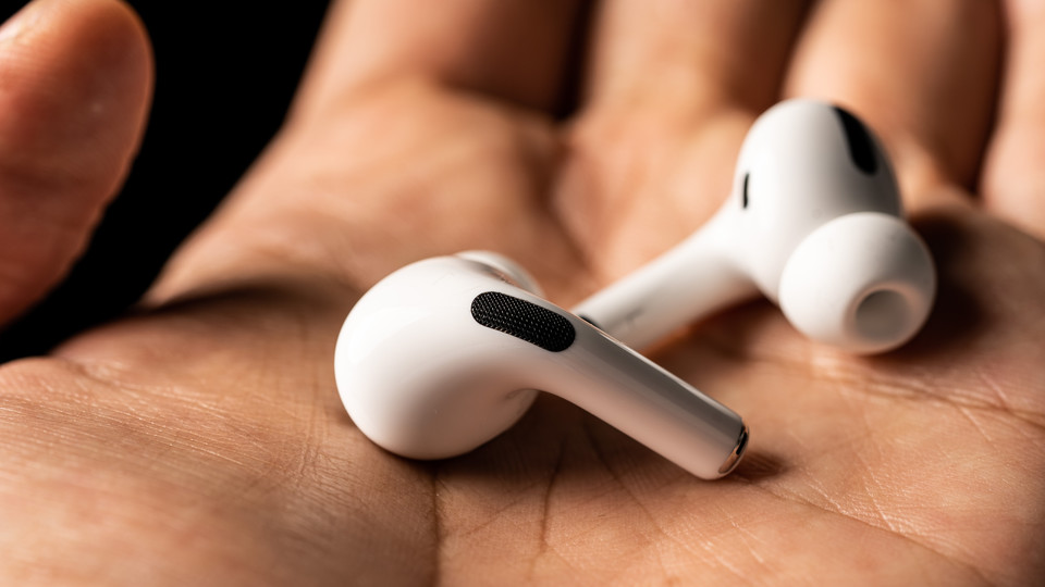 AirPods Proの新機能「空間オーディオ」。非対応の動画サービスは?
