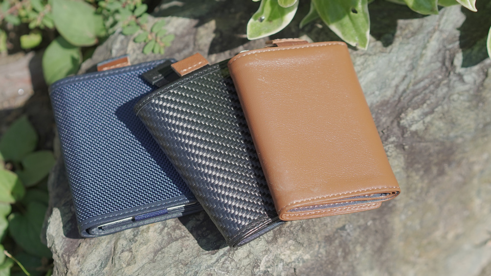 カードの取り出しやすいミニマム財布「The Frenchie Speed Wallet MINI」を使ってみた