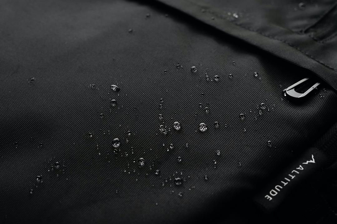 Water_Resistant