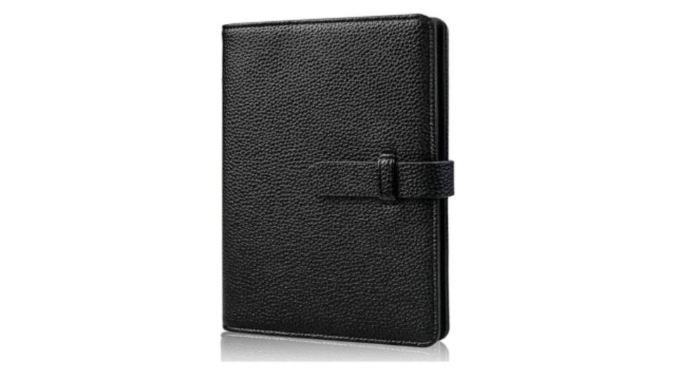 Amazonタイムセールで、1000円台のルーズリーフ型でカード入れ付きスマートノートや800円台のスマホ操作ができるランニングアームバンドがお買い得に