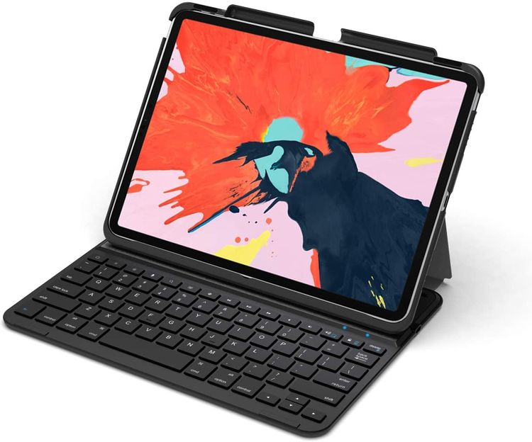 キーボードケースを付けたiPad