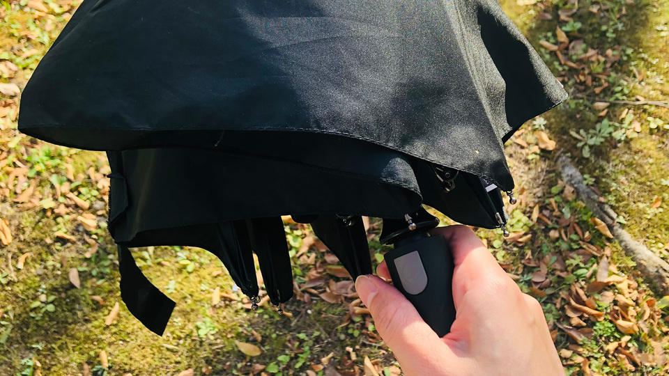 ワンタッチで開閉できるmabuの折りたたみ傘｜これ買ってよかったのアイキャッチ画像