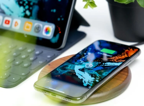 スマホを一晩中充電してはいけない理由 ライフハッカー 日本版