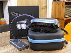 凄まじい没入感…！ ゲーム機からドローンまでつなげるARグラス｢Dream Glass 4K｣