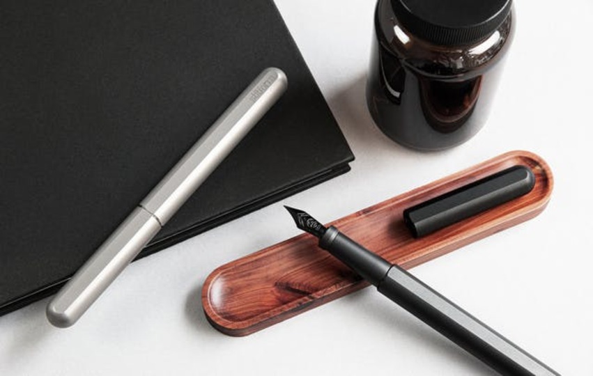 海外クラファンで累計2億円を調達。ドイツ発のチタン製万年筆「INK Titanium」