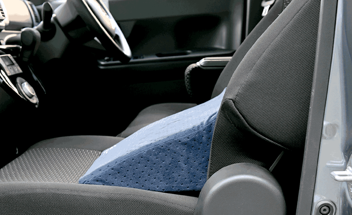 腰への負担を軽減してくれるクッション すきまくら キャンペーン開始 ライフハッカー 日本版