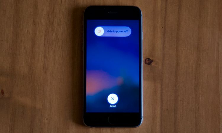 iPhoneの電源オフ画面