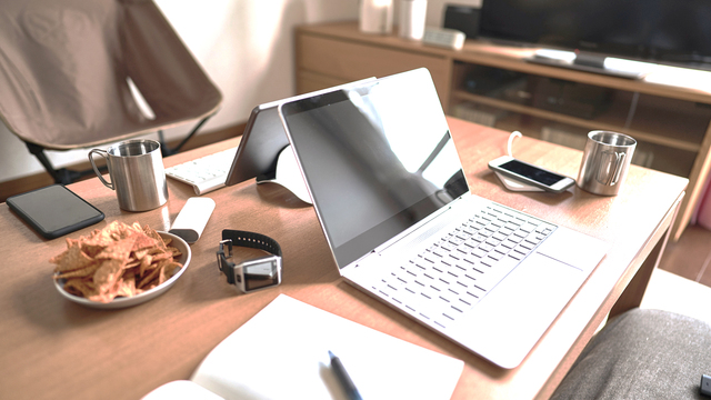 ストレスや加齢が原因になる？ 仕事効率を下げてしまう症状とは