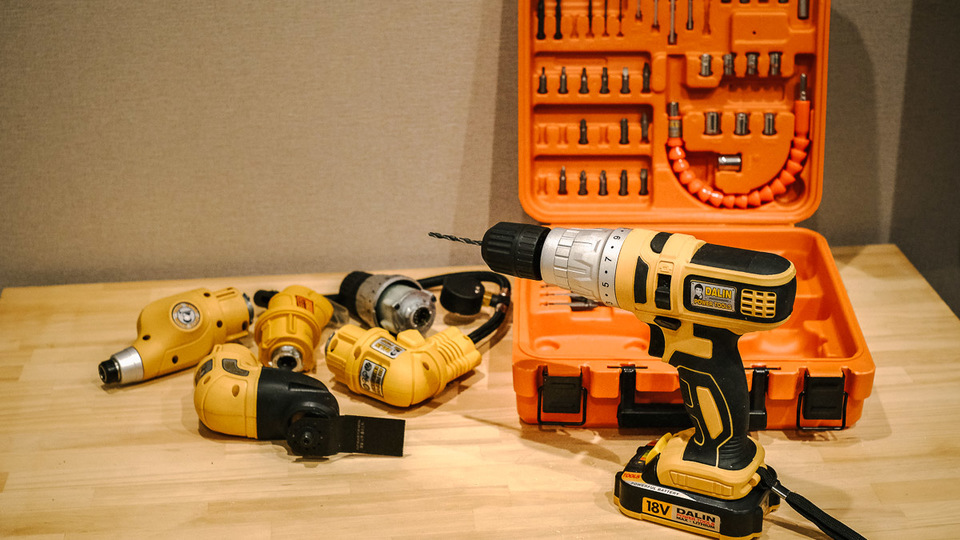 ヘッド交換でアレもコレも対応できる「達人工具」でDIYマスターになれるかも