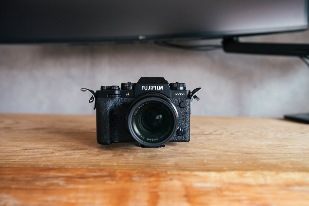 FUJIFILM X-T4