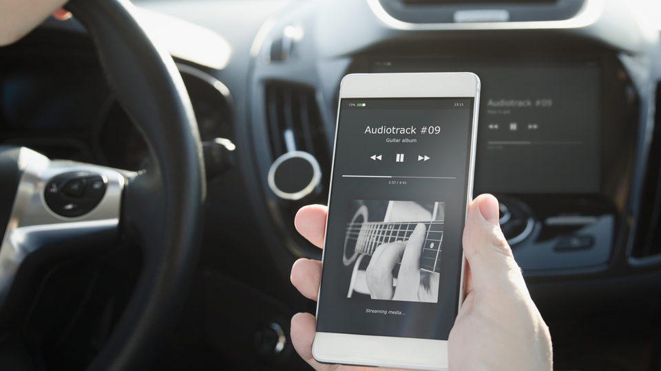科学が証明。安全運転に効果のある音楽とは?