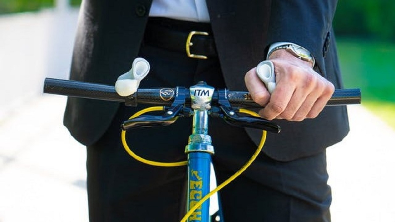 ラクな姿勢で快適なサイクリングを実現するバ グリップ Spirgrips ライフハッカー 日本版