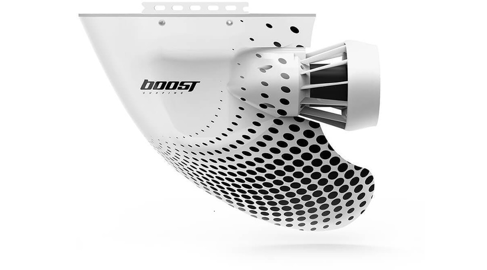 サーフィンの楽しさ倍増。電動アシスト付きフィン「BoostFin(ブーストフィン)」