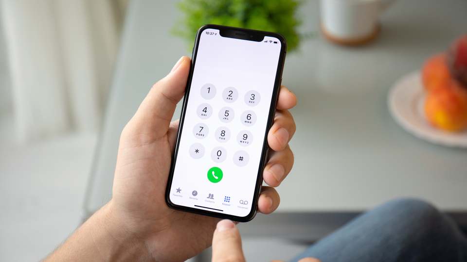 iPhoneで着信拒否すると、相手にバレる?