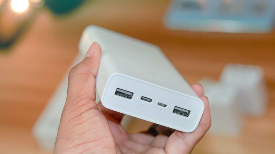 高速充電器