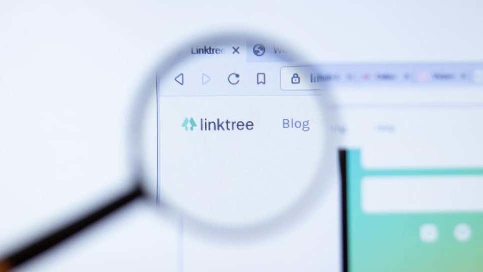 「Linktree」で複数のSNSを1ページにまとめる方法