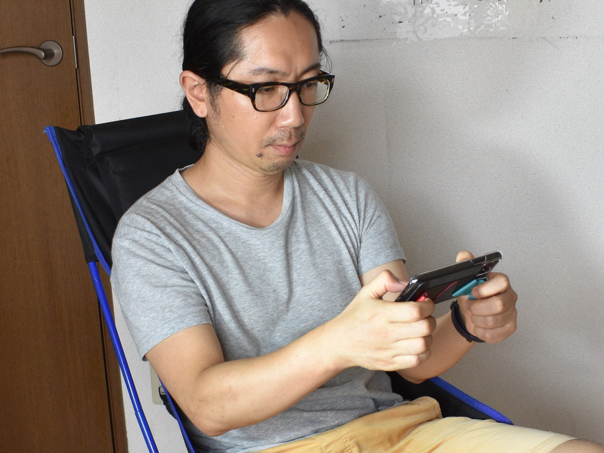 折り畳み式スマホパッド(9)