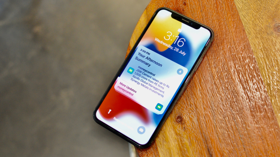 iOS 15新機能「通知要約」は集中力アップに一役買ってくれそう!