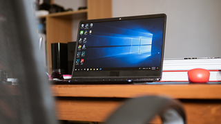 【Windows 10】ディスプレイの電源が自動的に切れないようにする方法