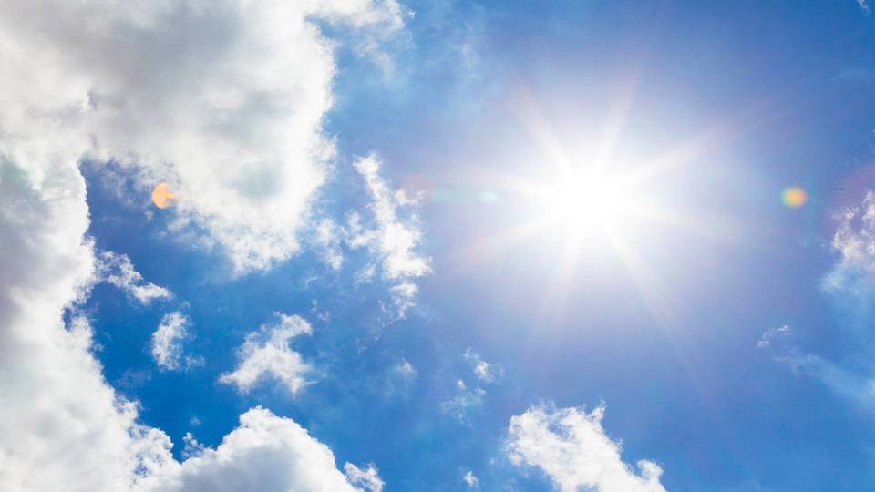 夏の痛い日差しに。おすすめ日焼け対策グッズまとめ+α