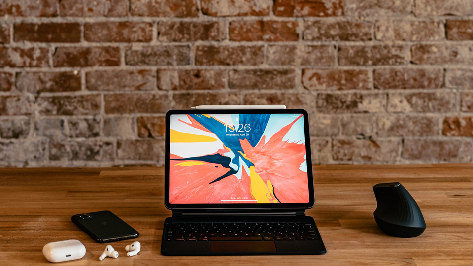 iPadOS 15のマルチタスク機能を使ったら、作業効率が爆上がりした