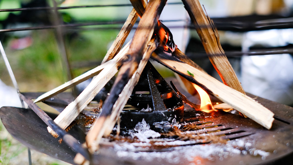 火起こしをちょっと手軽に。BBQや焚き火に助かる着火補助アイテム「FireGuard」