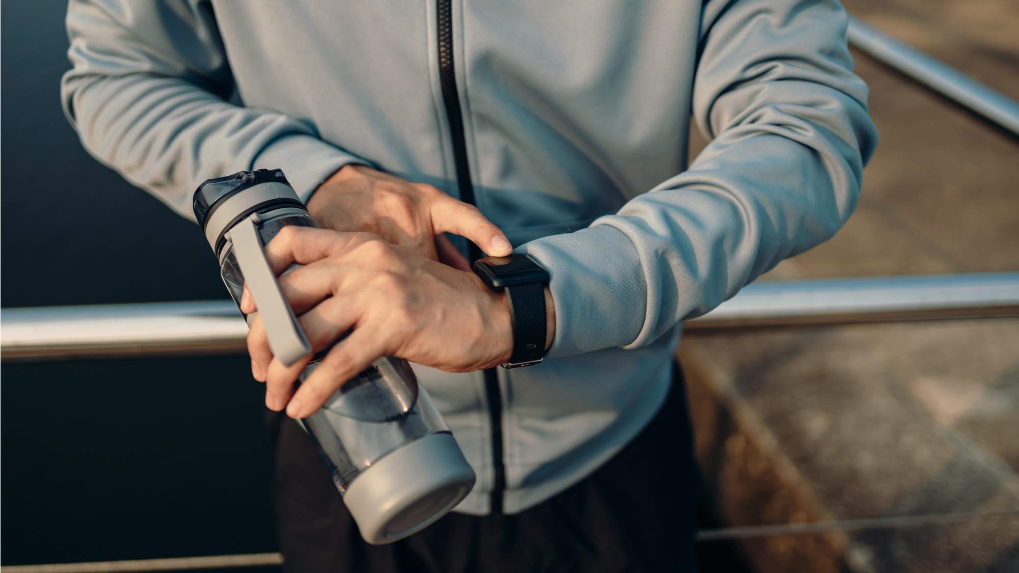 ランニング中の水分補給 どうする おすすめの方法5つ ライフハッカー 日本版