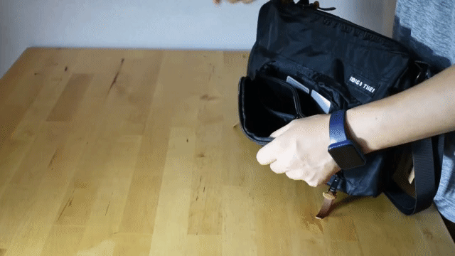 財布が一体化 9個のポケット付き多機能ショルダーバッグ ライフハッカー 日本版