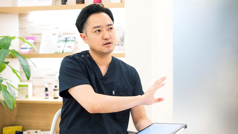 水ですすいで5分で終わる口内環境検査。虫歯になりやすい人の特徴とは