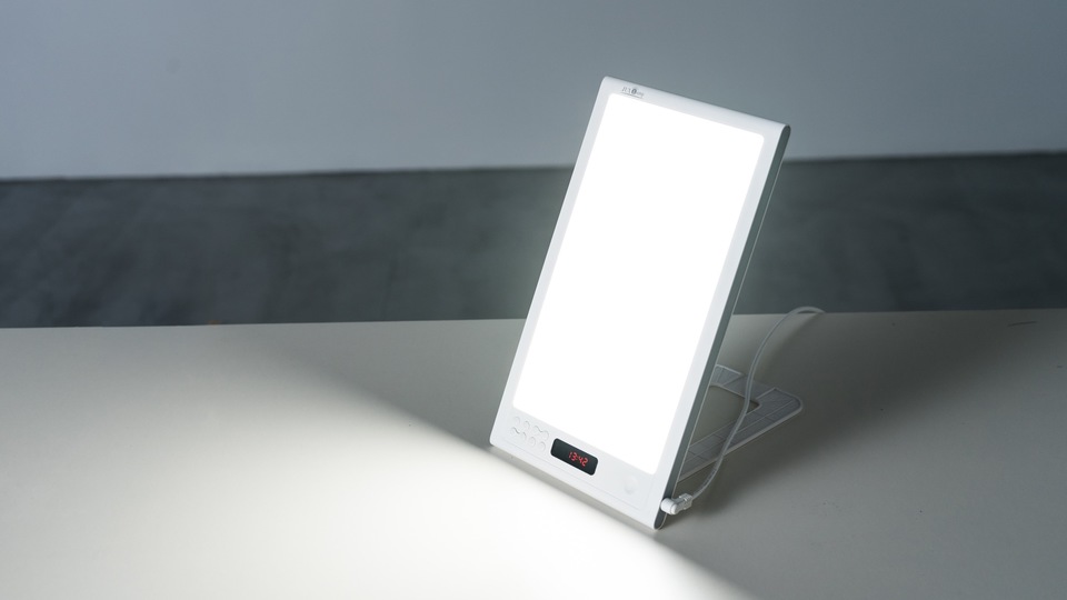 lht_LUXlamp_02w2000