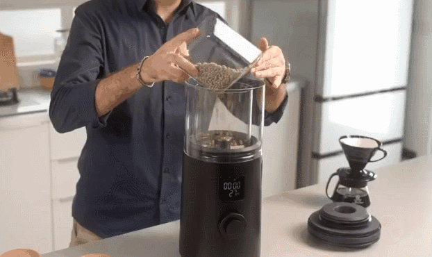 スマホを操作して10分で焙煎! 手入れもラクラクな家庭用コーヒーロースターが登場