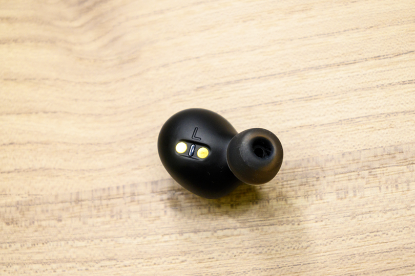 Jabra Elite 7 Proのイヤホン