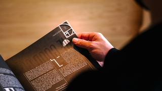 黄金比と一緒に読書を楽しむ。スタイリッシュなブックマーク｢Phi Marker｣