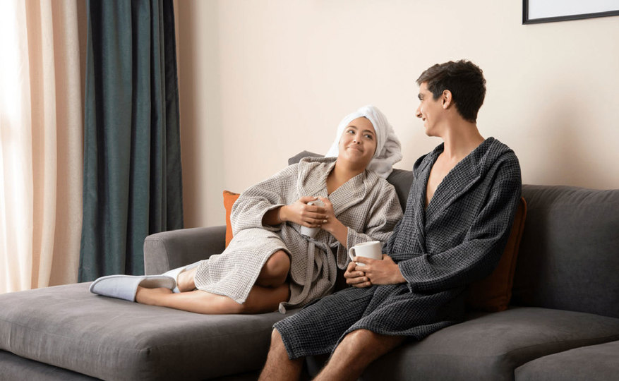 お風呂上がりを贅沢リラックスタイムに。高級エジプト綿から生まれたバスローブ 「CASAMERA ROBE」
