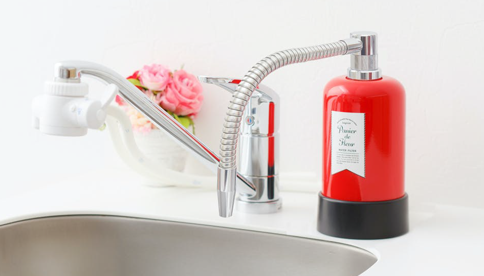9年間メンテナンス不要。ポップでコンパクトな浄水器「パニエ・ド・フルール」の先行販売が終了間近