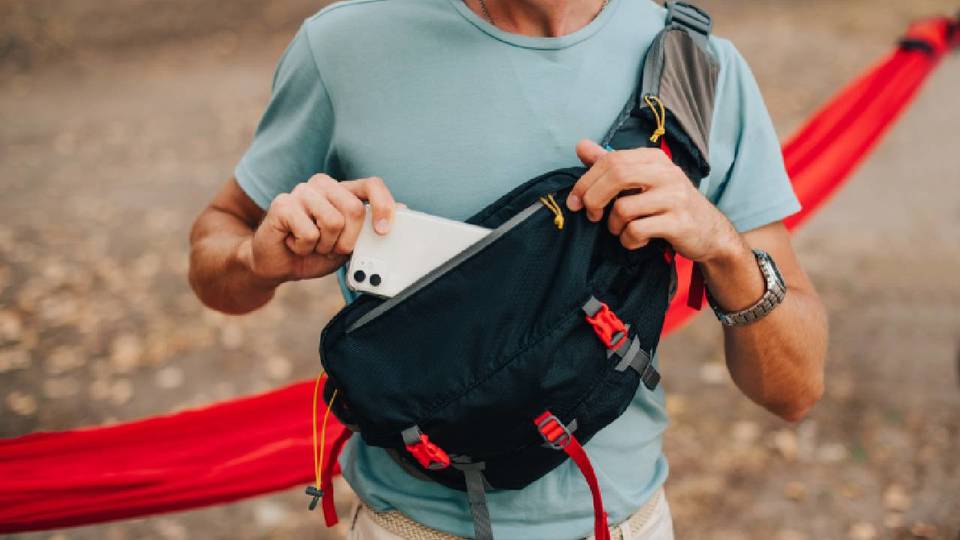 人気ブランドが半額セール 身軽で軽快な ミニバッグ をお得にゲット Amazonブラックフライデー ライフハッカー 日本版