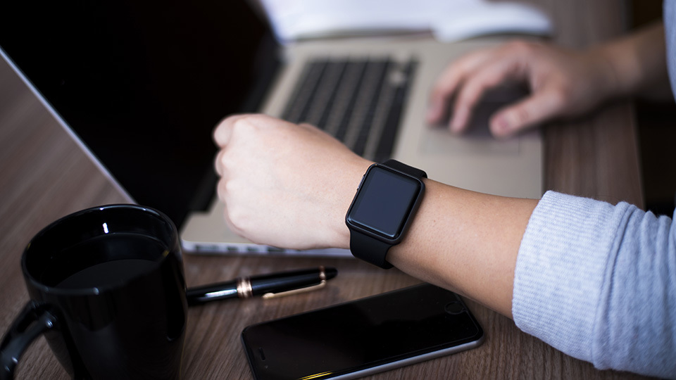 ライフハッカー編集部がリアル購入したアイテムまとめ【Amazonブラックフライデー最終日】のアイキャッチ画像