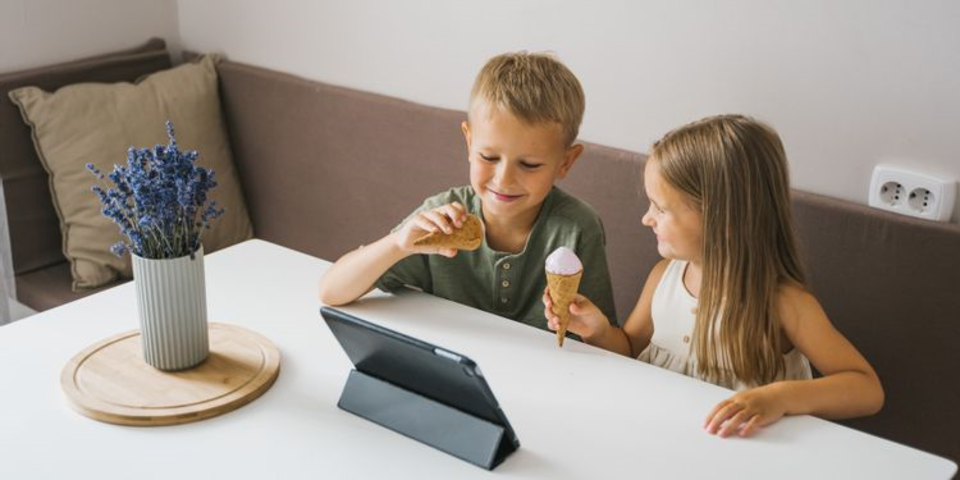子ども用デバイスのイメージ
