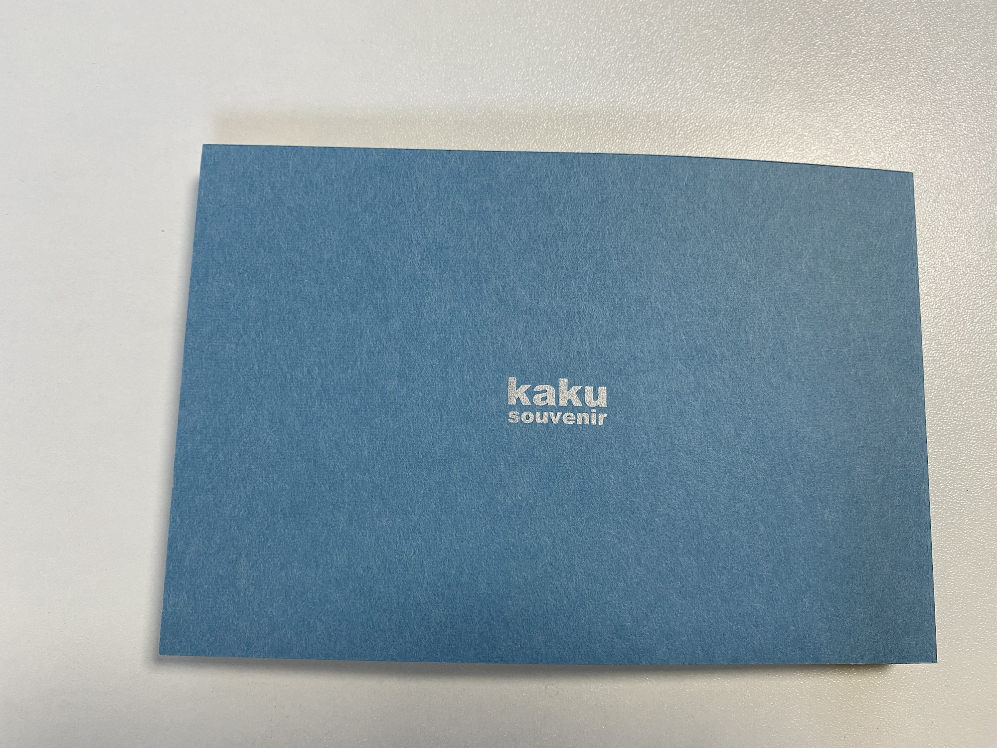 書き心地の違う92種類の用紙で作られたメモ帳【今日のライフ