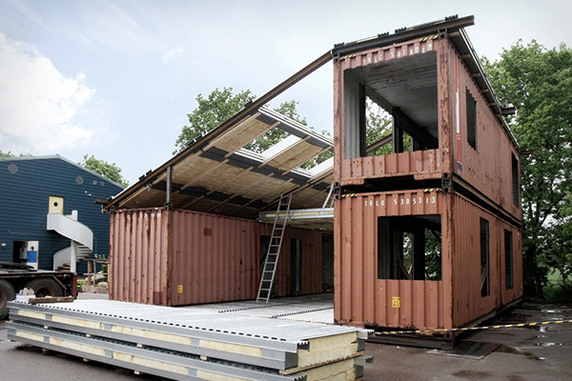 2013kontena_3.jpg